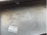 Обшивка двери багажника центральная Renault Megane 909040006R