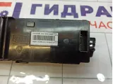 Блок управления климатической установкой Renault Megane 275100018R