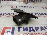 Дефлектор воздушный правый Renault Megane 687606450R