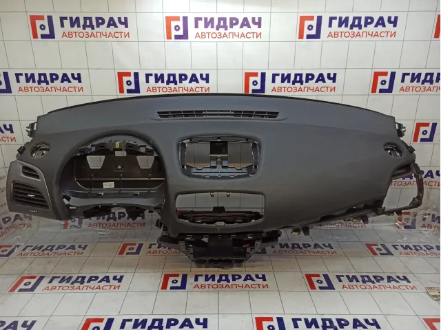 Торпедо Renault Megane 681003964R