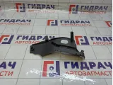 Накладка петли капота левая Renault Megane 668630020R