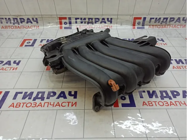 Коллектор впускной Renault Megane 140011120R