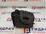 Корпус воздушного фильтра Renault Megane 8200947663