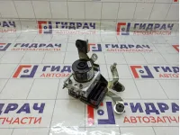Блок ABS Renault Megane 476604075R
