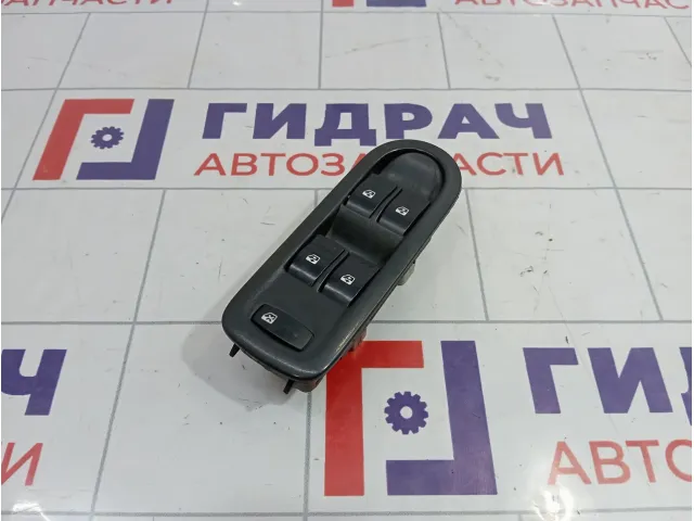 Блок управления стеклоподъемниками Renault Megane 2 8200315042