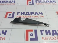 Накладка решетки стеклоочистителя правая Renault Megane 2 8200100591
