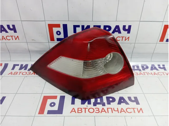 Фонарь задний левый Renault Megane 2 8200142682