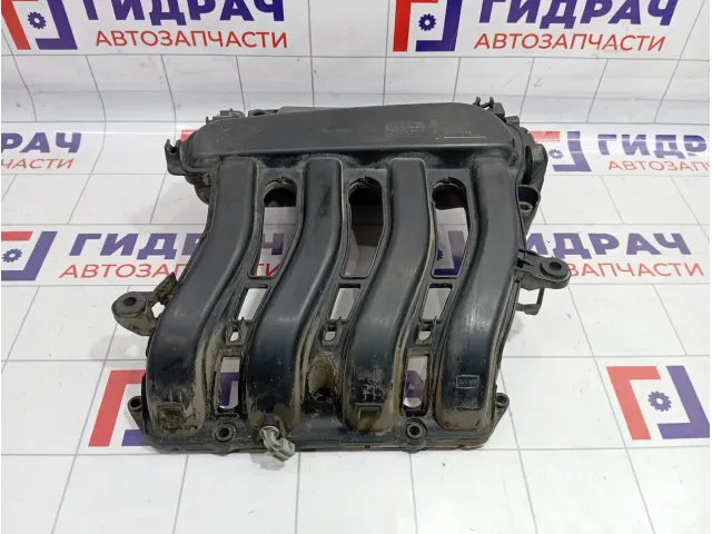Коллектор впускной Renault Megane 2 8200647713