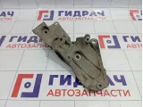 Кронштейн генератора Renault Megane 2 8200327134