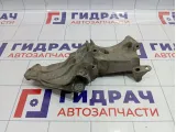 Кронштейн генератора Renault Megane 2 8200327134