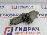 Кронштейн генератора Renault Megane 2 8200327134