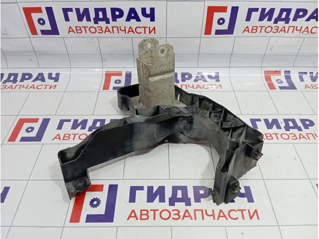 Кронштейн фары левой Renault Megane 2 8200137495