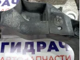 Кронштейн фары левой Renault Megane 2 8200137495
