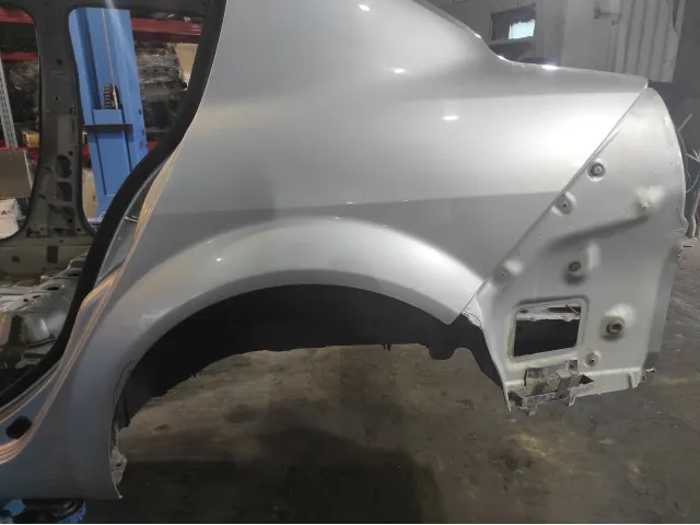 Крыло заднее левое Renault Megane 2
