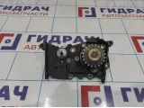 Насос водяной (помпа) Renault Megane 2 8200582675