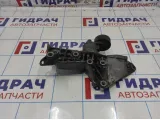 Кронштейн генератора Renault Megane 2 8200242569