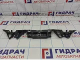 Кронштейн заднего бампера центральный Renault Megane 2 8200146040