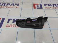 Направляющая заднего бампера правая Renault Megane 2 8200176035