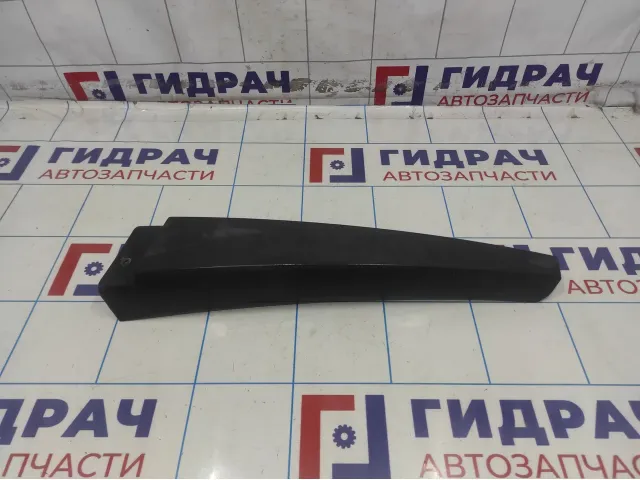 Накладка стойки средней правой наружняя Renault Megane 2 8200073435