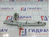 Стеклоподъемник механанический задний левый Renault Megane 2 8200028074