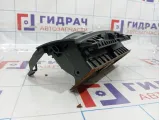 Дефлектор воздушный центральный Renault Megane 2 7701062442