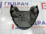 Кожух рулевой колонки нижний Renault Megane 2 7701207698