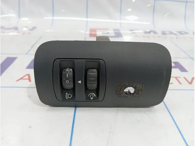 Кнопка корректора фар Renault Megane 2 8200121805