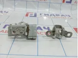Петли двери передней левой Renault Megane 2