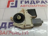 Моторчик стеклоподъемника задний левый Renault Megane 3 827310185R
