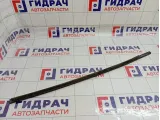 Накладка стекла переднего правого Renault Megane 3 808200162R