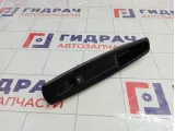 Кнопка стеклоподъемника передняя правая Renault Megane 3 809600750R
