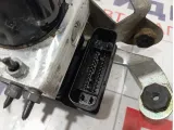 Блок ABS Renault Megane 3 476604304R
