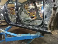Порог со стойкой правый Renault Megane 3