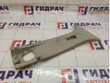 Обшивка стойки средней правой верхняя Renault Megane 3 769130019R