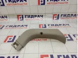 Обшивка двери багажника левая Renault Megane 3 909030005R