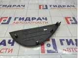 Накладка торпедо левая с торца Renault Megane 3 689212078R
