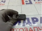 Кнопка открывания багажника Renault Megane 3 8200076258
