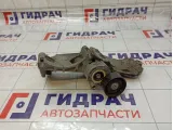 Кронштейн генератора Renault Megane 3 8200669494