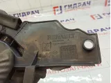 Накладка петли капота левая Renault Megane 3 668630020R