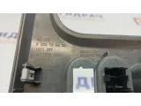 Накладка на торпедо центральная Renault Sandero 8200739438. Царапины.