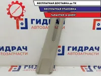 Обшивка стойки средней правой верхняя Renault Sandero 8200732344.