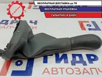 Рукоятка кулисы КПП Renault Sandero 8200379950. С чехлом кулисы КПП.