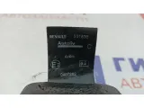 Ремень безопасности задний центральный Renault Sandero 8200531836.