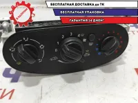 Блок управления отопителем Renault Sandero 6001551698.