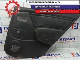 Обшивка двери задней правой Renault Sandero 8200916331. Царапины.