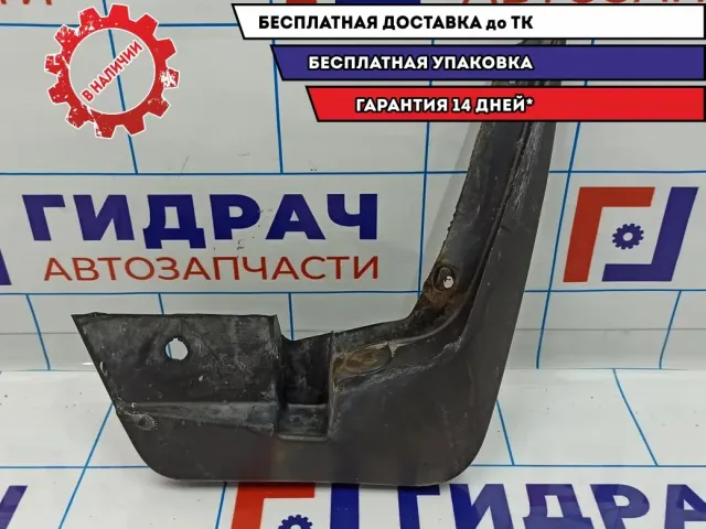 Брызговик передний правый Renault Sandero 638503326R.