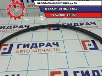 Накладка крыла передняя левая Renault Sandero 8200886740.