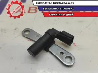Датчик положения коленвала Renault Sandero 8200772182.