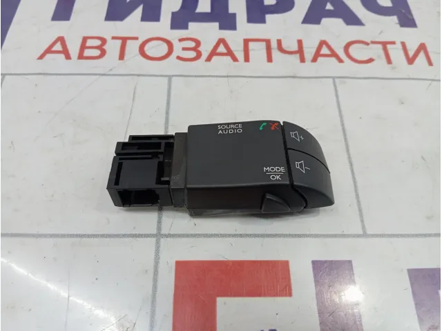 Блок кнопок управления магнитолой Renault Sandero Stepway (5S) 255522448R