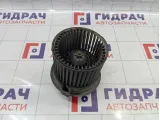 Моторчик отопителя Renault Sandero Stepway (5S) 272100975R